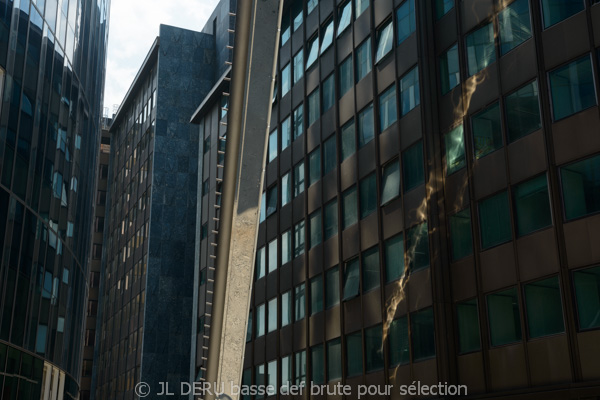 tour des finances à Liège